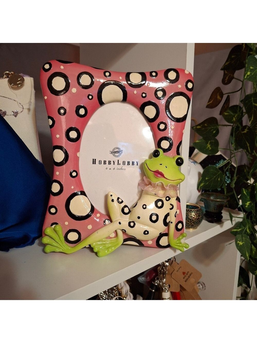 Pink and Green Retro Frog Picture Frame